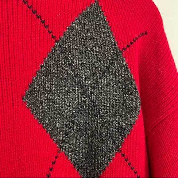Vintage | Darian Red Knit Pull Over Sweater - Picture 3 of 11